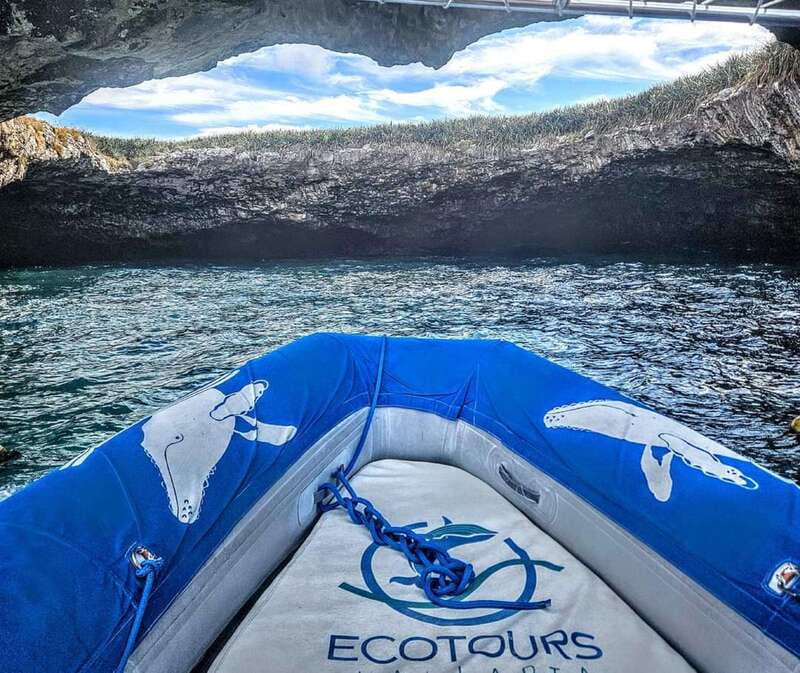 From Puerto Vallarta: Marieta Islands Snorkeling Trip - Snorkeling in the Clear Waters of Islas Marietas