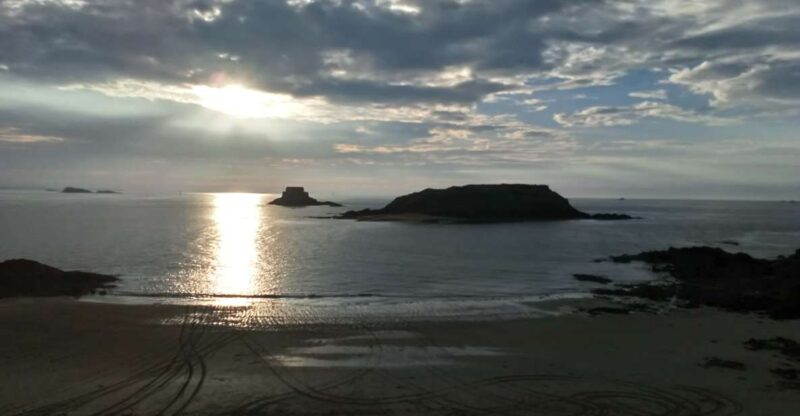 From Rennes: Mont-Saint-Michel Private Full-Day Tour - Practical Details and Accessibility