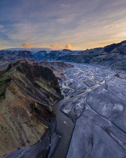 From REYKJAVIK: 4x4 Private Volcanic Way to Þórsmörk Valley - Hiking in Þórsmörk: Lush Vegetation and Spectacular Views