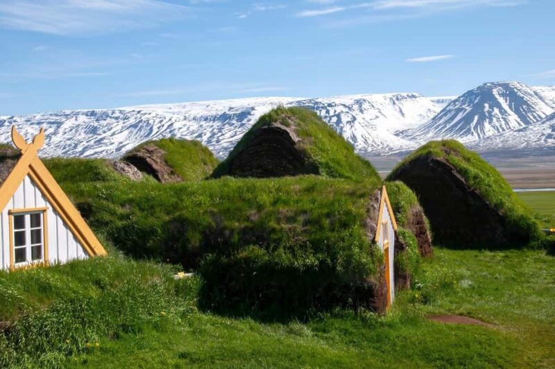 From Reykjavik: 7-Day Small Group Journey Around Iceland - The Golden Circle and relaxation options in Reykjavík