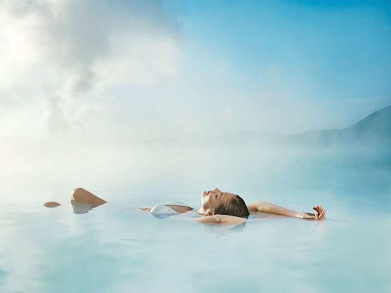 From Reykjavik: Blue Lagoon and Northern Lights Tour - Exploring the Blue Lagoon’s Geothermal Environment