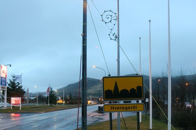 From Reykjavik: Full Day Private Golden Circle Tour in Iceland - Geysir Geothermal Area: Witness Nature’s Power Up Close