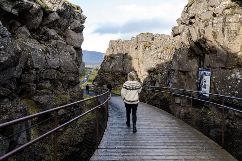 From Reykjavik: Golden Circle and Northern Lights Combo - Exploring Þingvellir National Park’s Unique Landscape
