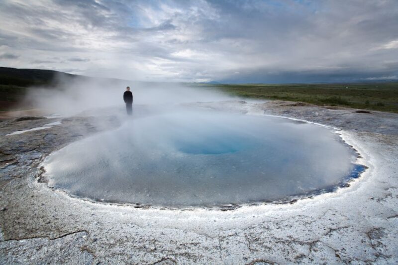 From Reykjavik: Golden Circle and Northern Lights Combo - What Sets This Tour Apart from Other Icelandic Excursions