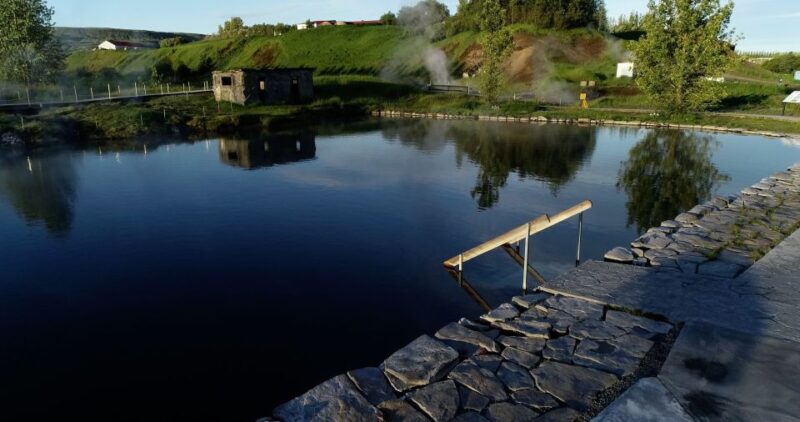 From Reykjavik: Golden Circle and Secret Lagoon Day Trip - Key Points