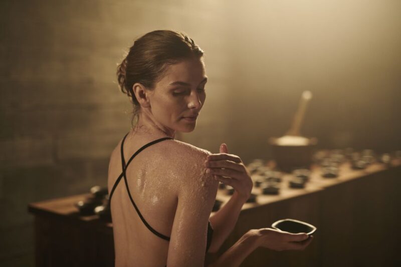 From Reykjavik: Golden Circle Guided Tour & Sky Lagoon Visit - Rest and Scenic Drive Between Stops