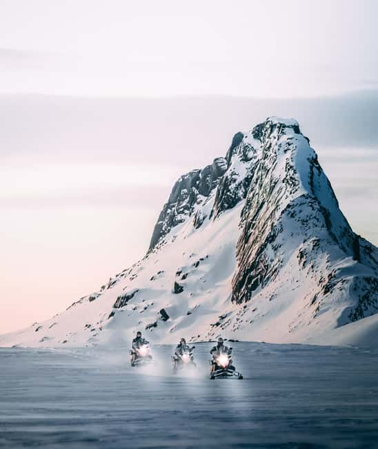 From Reykjavik: Golden Circle Super Jeep & Snowmobiling Tour - Exploring Thingvellir National Park
