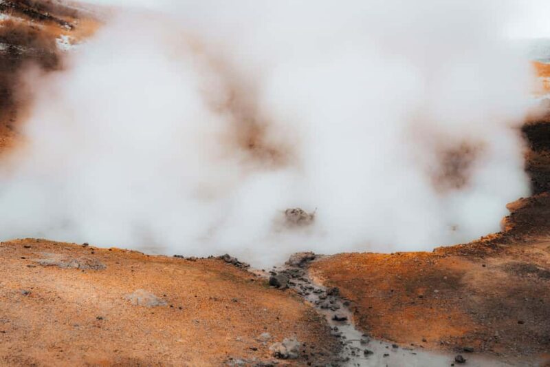 From Reykjavik: Volcanic Peninsula & Grindavik Minibus Tour - The Newly Formed Sundhnúkagígar Lava Field
