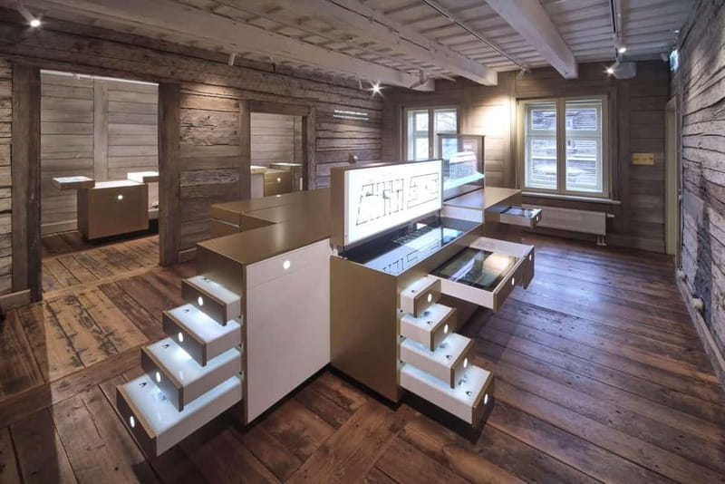 From Riga: Hill of Crosses and Jelgava Day Trip and back. - Jelgava Palace and the Sculpture Park on Post Island