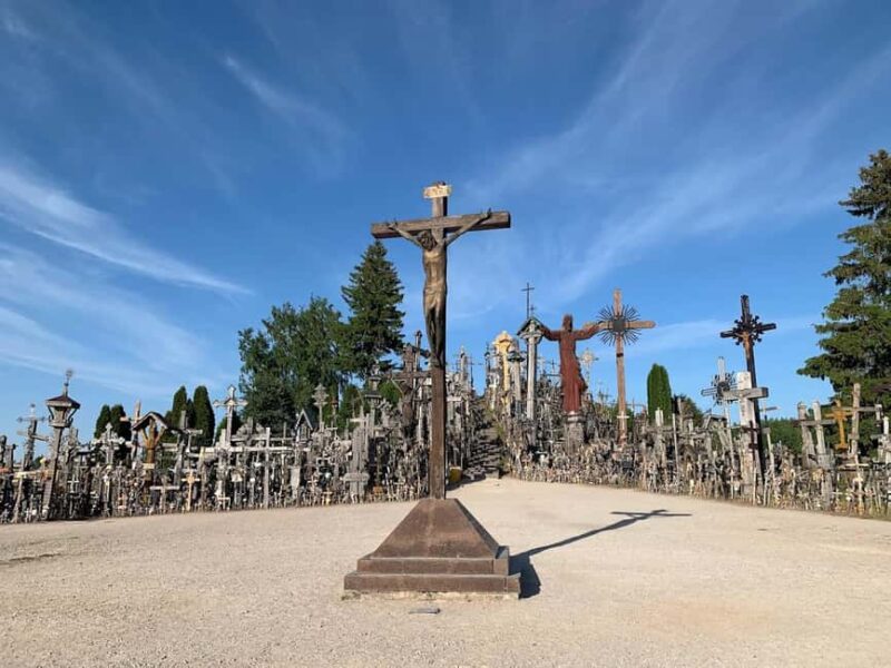From Riga: Hill of Crosses and Siluva Day Trip - From Riga to the Latvia-Lithuania Border for a Photo Stop