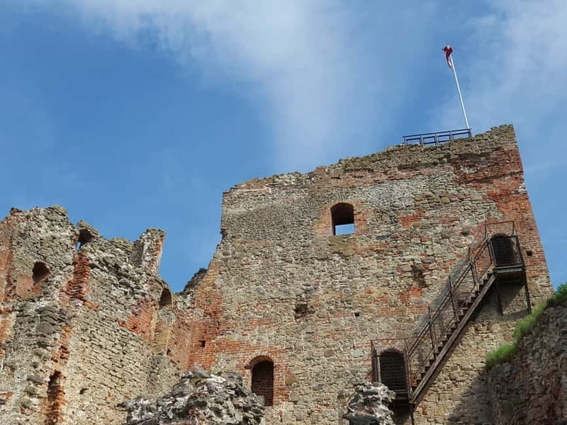 From Riga to Vilnius with Sightseeing Stops Top Private Tour - Who Will Appreciate This Baltic Day Trip?