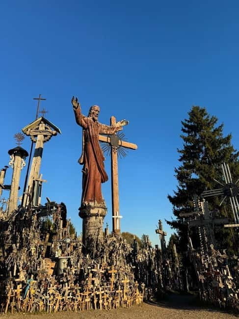 From Riga: Trip to the Hill of Crosses and Pearls of Jelgava - Crossing the Latvia-Lithuania Border with a Photo Stop