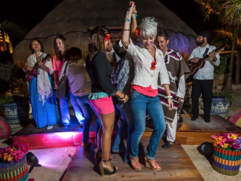 From Riviera Maya: All-Inclusive Xoximilco Park Admission - Who Should Consider This Tour?