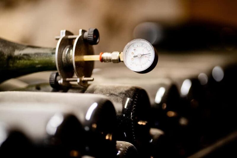From Rome: Cantina Le Macchie Winery Tour and Tasting - The Charm of the 15th-Century Cellar in Castelfranco