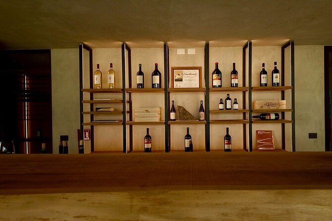 From Rome: Hidden Tuscany Day Trip with Lunch and Wine Tastings - Expert Guides Who Enhance the Experience