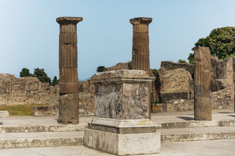 From Rome: Pompeii and Mount Vesuvius Day Trip with Lunch - Overall Value and Suitability