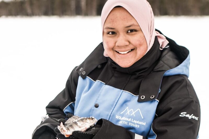 From Rovaniemi: Snowshoeing and Ice Fishing Tour - Practical Details: What to Bring and Weather Conditions