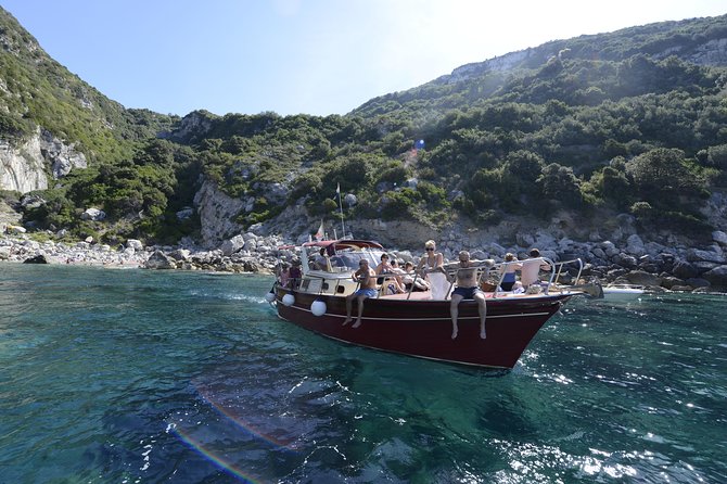From Salerno: Small Group Amalfi Coast boat tour with stops in Positano & Amalfi - Positano: The Iconic Cliffside Village