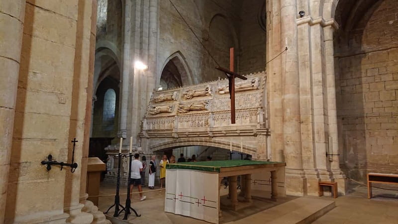 From Salou: Tour Poblet Monastery with hotel pickup - Summary: Is This Tour Right for You?