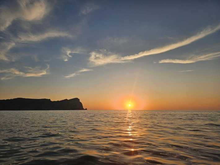 From Sant Elm: kayak tour into the sunset - picnic included - Exciting Sunset Kayak Tour from Sant Elm with Picnic in the Balearic Islands