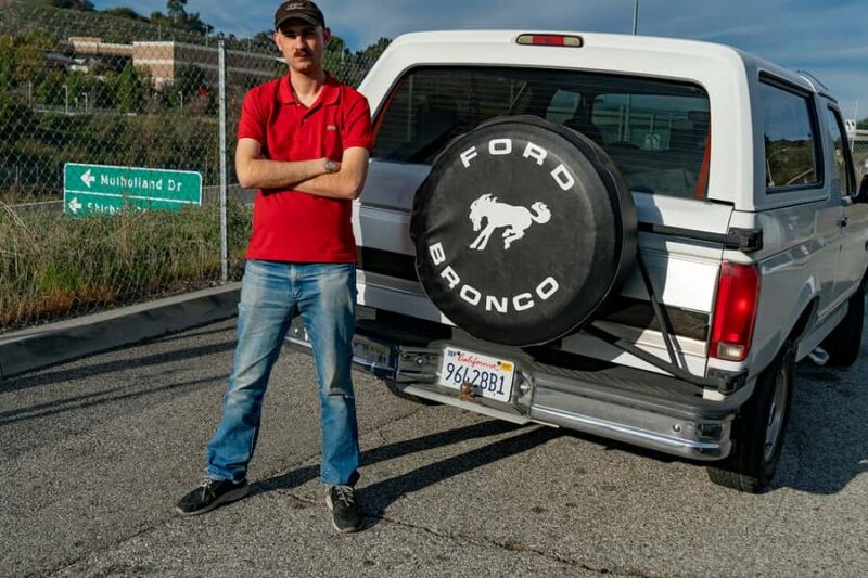 From Santa Monica: The O.J. Simpson Tour - The Guide’s Role and Local Expertise