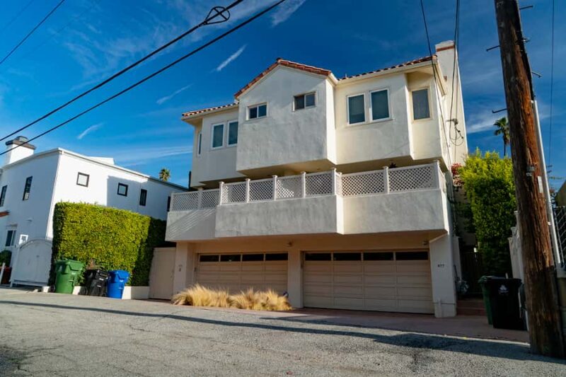 From Santa Monica: The O.J. Simpson Tour - Who Would Most Benefit from This Tour?