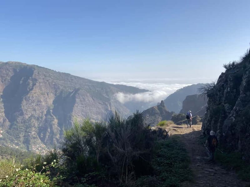 From Santana to PR1 and PR1.2 Ruivo - Arieiro - Highlights of the Pico do Areeiro to Pico Ruivo Trek