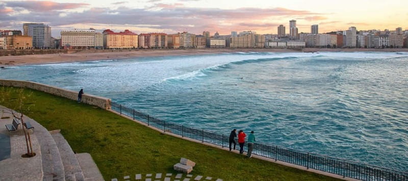 From Santiago: A Coruña & Betanzos Full-Day Coastal Tour - Key Points