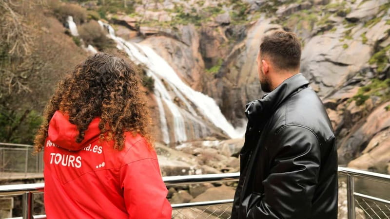 From Santiago: Finisterre, Muxía & Costa da Morte Tour - Visiting Finisterre: The Mythical End of the World