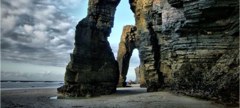 From Santiago: Lugo Ribadeo & Cathedral Beach Full-Day Tour - Pacing and Free Time in Galicia’s Coastal Towns