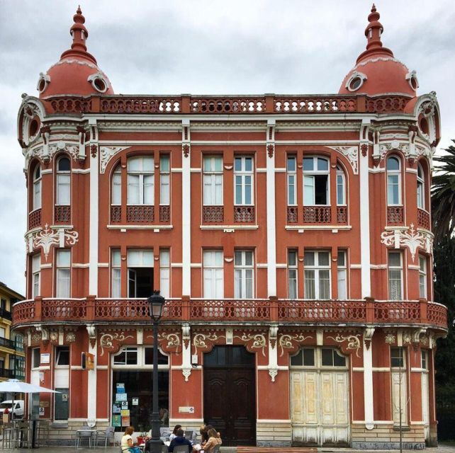 From Santiago: Lugo Ribadeo & Cathedral Beach Full-Day Tour - The Guide: Knowledgeable and Multilingual
