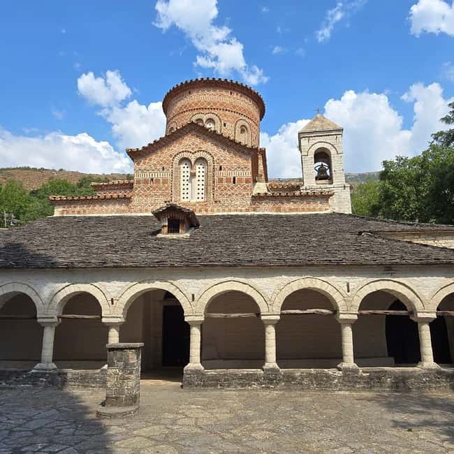 From Saranda: Visit Viroi Lake, Labova Church & Libohovë - Summing Up the Tours Appeal