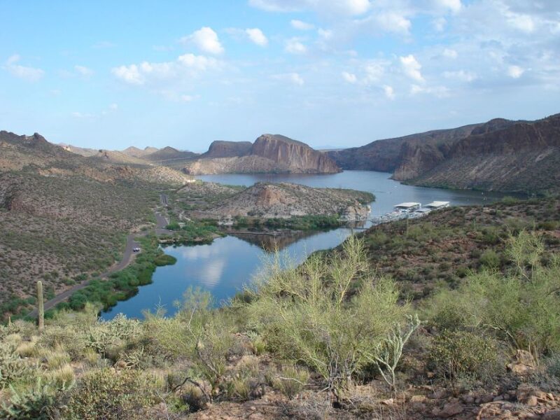 From Scottsdale/Phoenix: Apache Trail Day Tour - Enjoying Local Snacks and the Lost Dutchman Museum