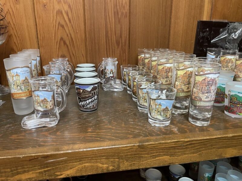 From Seattle/Kirkland/Bellevue: Leavenworth Exclusive Tour - Logistics: Ease and Group Size