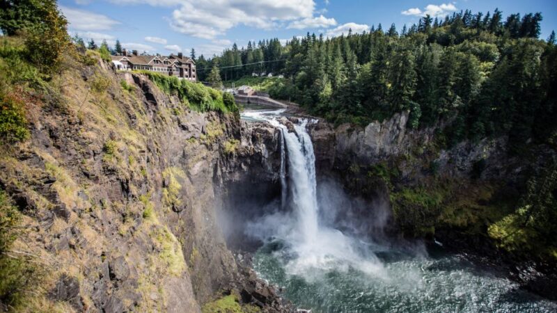 From Seattle: Snoqualmie Falls & Woodinville Wine Tasting - Physical Requirements and Practical Tips