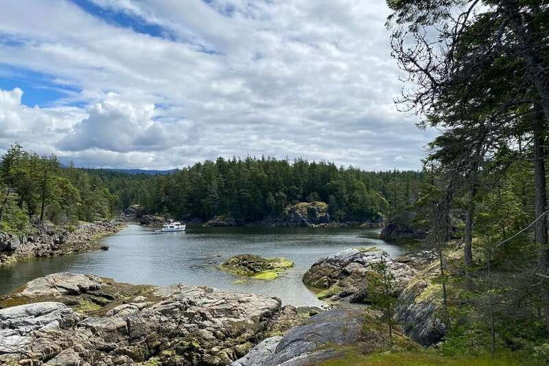 From Sechelt or Langdale: Sunshine Coast Tour and Hike - Explore British Columbia’s Sunshine Coast on a 7-Hour Guided Tour