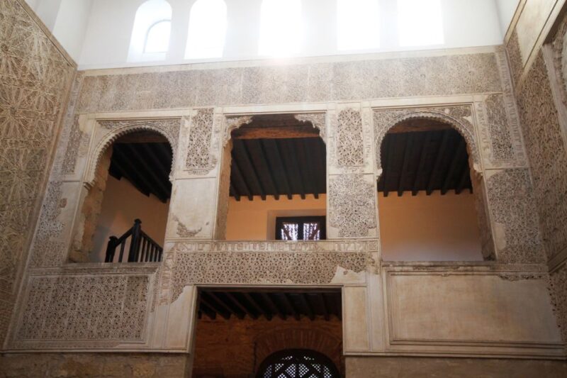 From Seville: Córdoba and Mosque Cathedral Full-Day Tour - Exploring Córdoba’s Historic Old Town and Jewish Quarter