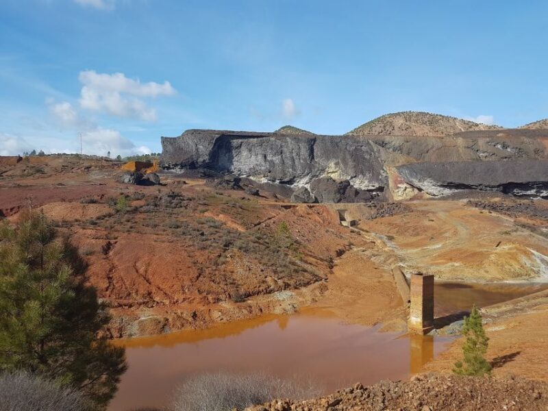 From Seville: Full-Day Aracena & Rio Tinto Mines Tour - Discovering the Gruta de las Maravillas