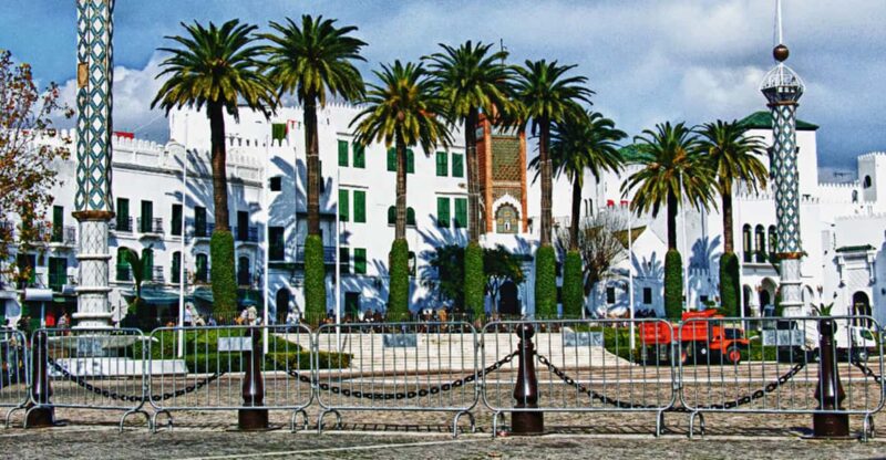 From Seville: Full-Day Tangier Trip - Exploring African Borders: From the Old Town to the Modern City