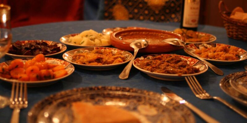 From Seville: Full-Day Tangier Trip - Lunch in a Traditional Moroccan Restaurant