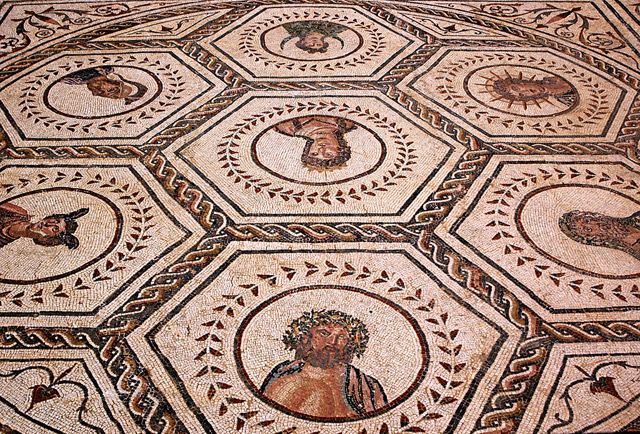 From Seville: Italica Roman City & Medieval Monastery Tour - Visiting the Birthplaces of Trajan and Hadrian