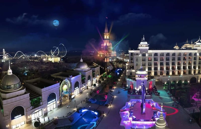 From Side/Alanya: Land Of Legends Night Show with Transfer - Key Points