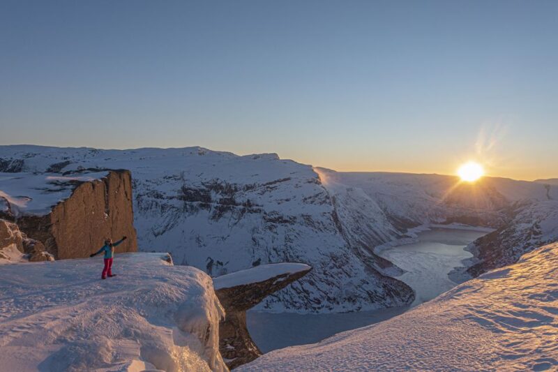 From Skjeggedal: Trolltunga Sunset Winter Overnight tour - Who Should Consider This Tour