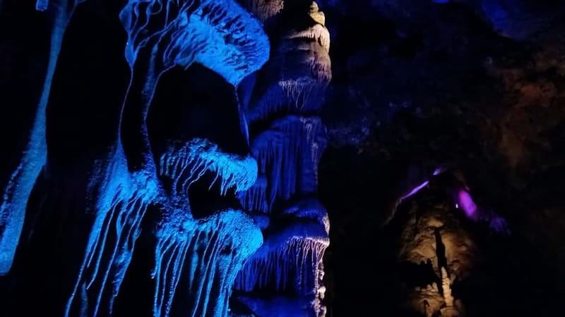 From Sofia: Belogradchik Rocks & Venetsa Cave Full-Day Tour - The Drive from Sofia: Scenic and Comfortable