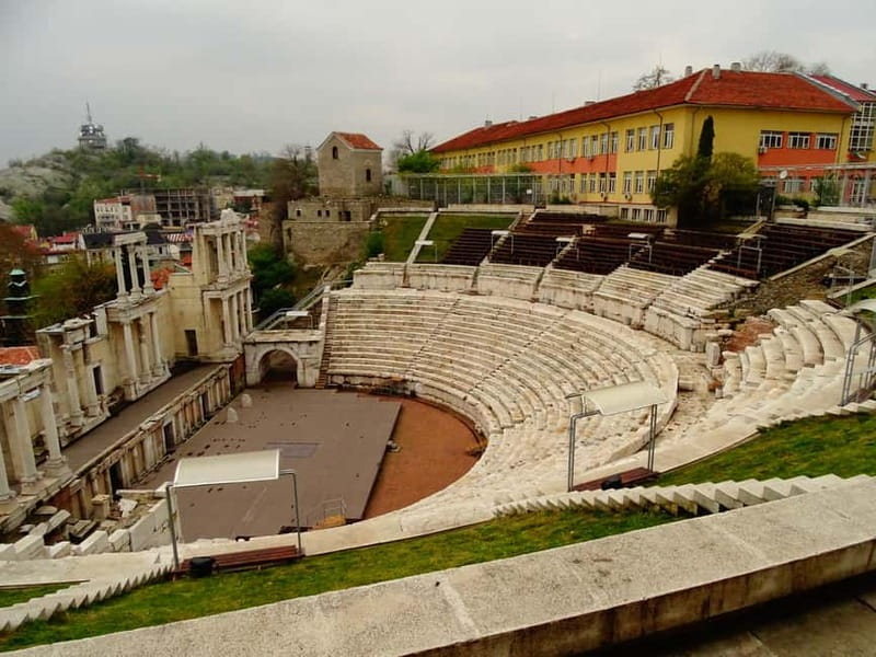 From Sofia: Plovdiv with audio guide + free pick-up - Who Should Consider This Plovdiv Tour?