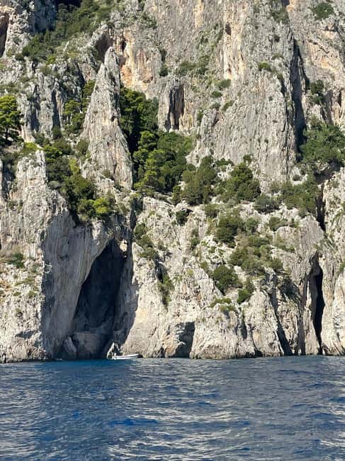 From Sorrento: Capri Boat Tour with Free Time on the Island - Exploring Capri on a Guided Boat Tour