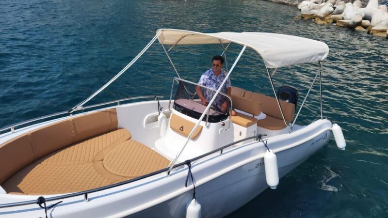 From Sorrento: Full Day Capri Private Boat Trip with Drinks - Navigating the Scenic Waters of Sorrento and Capri