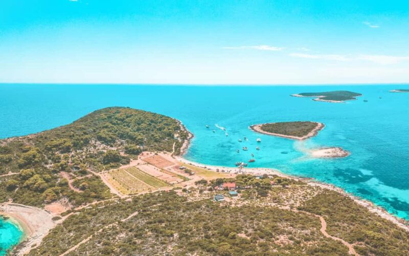 From Split: Blue Cave & 5 Islands amazing speedboat tour - The Speedboat Ride and Comfort