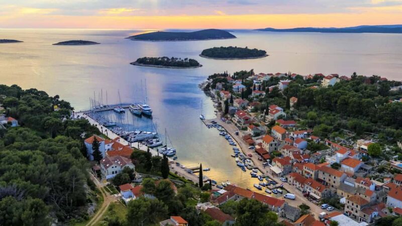 From Split: Blue Lagoon and 3 Island Boat Tour - Key Points