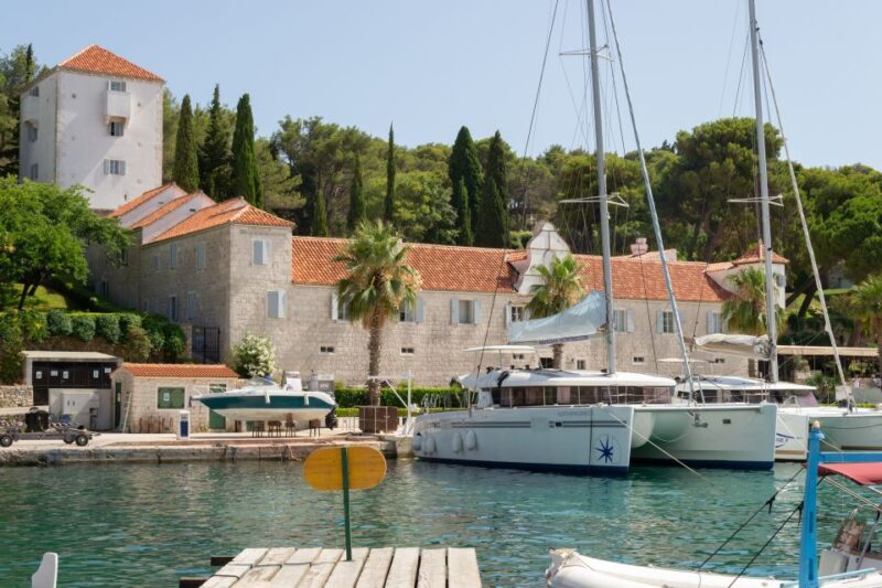 From Split: Blue Lagoon, olta, and Trogir Speedboat Tour - Visiting Maslinica on Island Solta